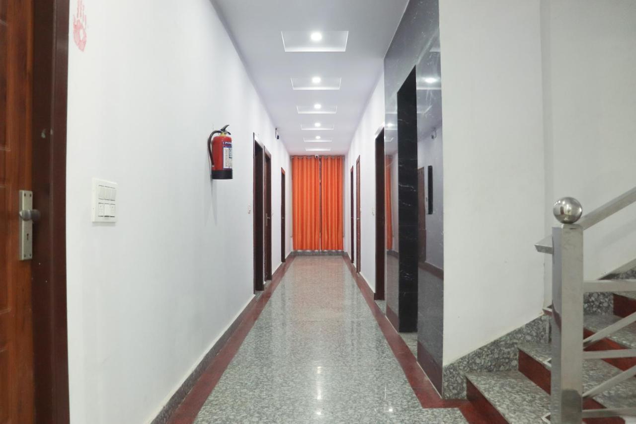 Hotel The Royal Galaxy Rishīkesh Exterior foto